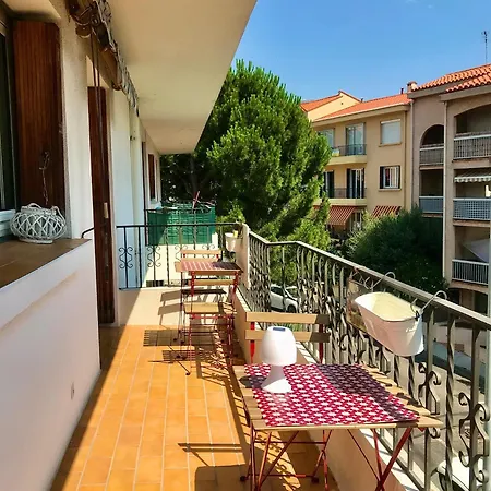 A 15mn Des Plages, Beau Duplex A Appartamento